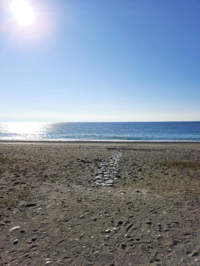 Гостевой Дом La Mer Pizunda Luaran gambar